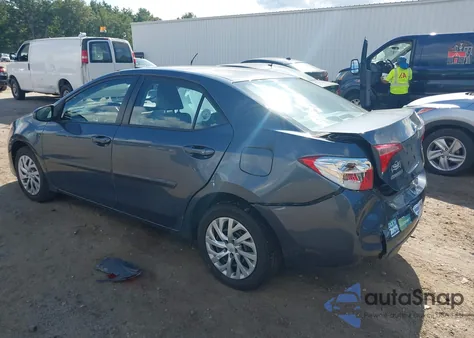 2017 Toyota Corolla Le z USA, uszkodzony, nr VIN 2T1BURHE2HC801595